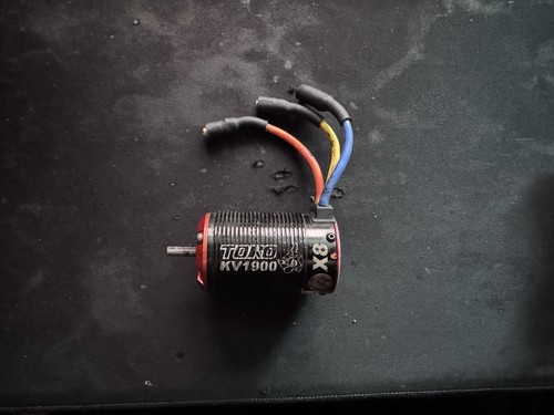 Skyrc toro 1900kv - 1900kv, 4268